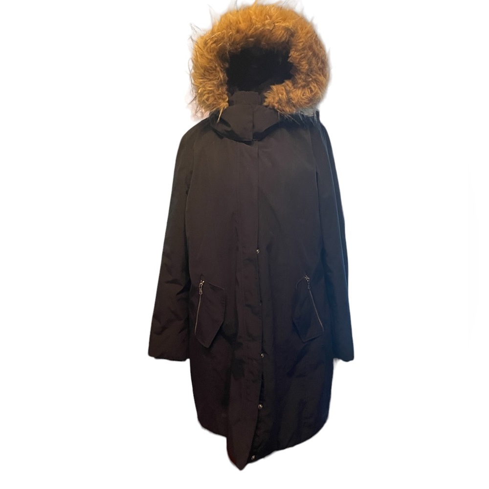 GH Bass & Co Black Parka with Faux Fur Trim‎